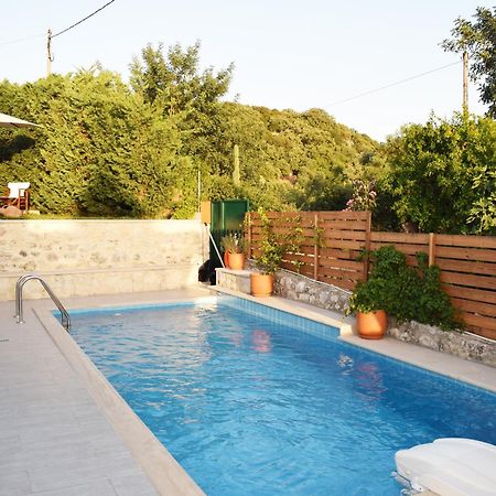 Eco Cottage Vedere With Pool Βεδέροι Εξωτερικό φωτογραφία