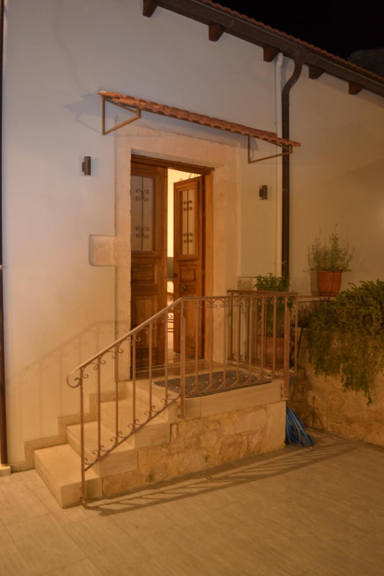 Eco Cottage Vedere With Pool Βεδέροι Εξωτερικό φωτογραφία